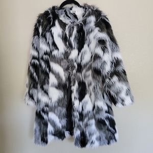 Molly Bracken Faux Fur Coat S NWOT